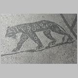3116 ostia - regio v - insula ii - domus della fortuna annonaria (v,ii,8) - raum e - mosaik - leopard - e.jpg